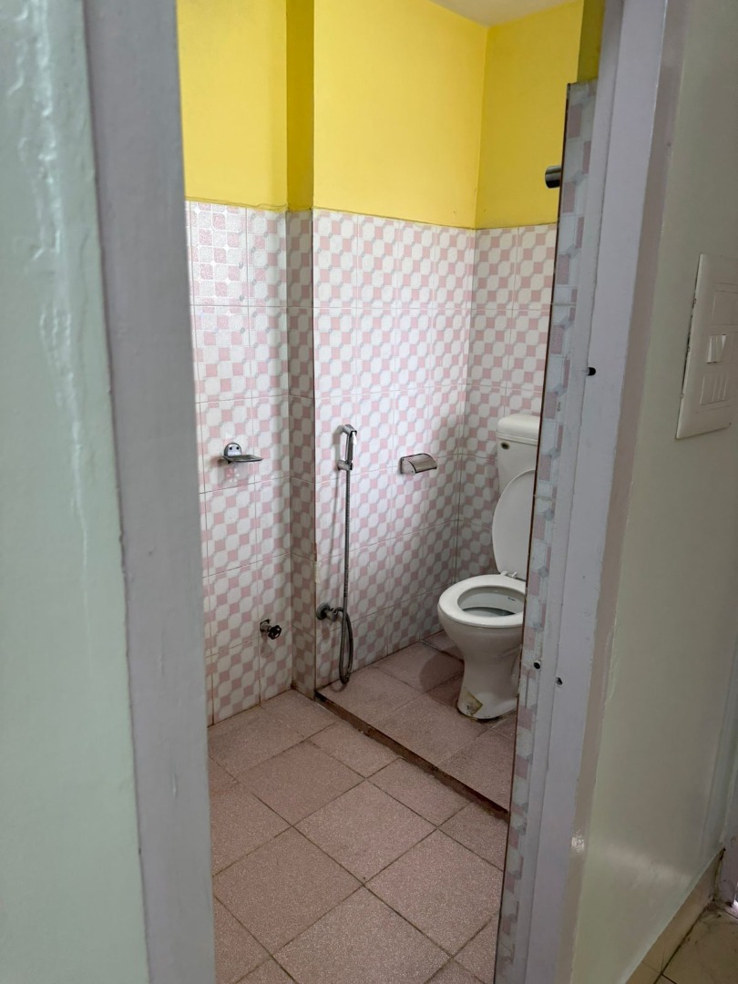 Semi Furnished 3bhk in Rukmini Gaon, Guwahati, Assam, India for Rent